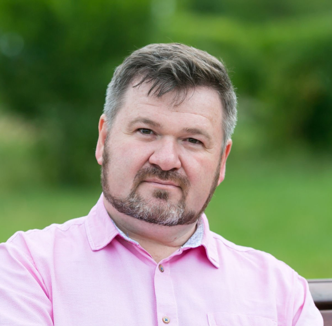 Віктор Олександрович